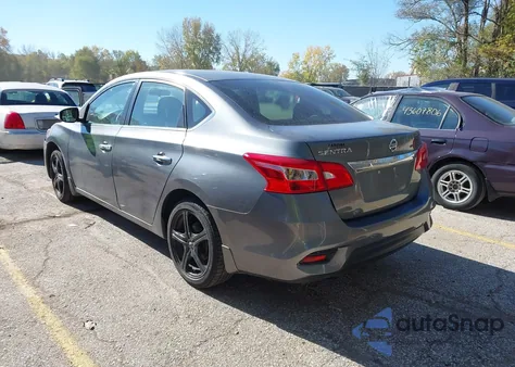 2017 Nissan Sentra S z USA, uszkodzony, nr VIN 3N1AB7AP1HY409034